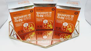 서울약사신협_내몸애발란스멀티비타민앤미네랄파워업_800mg x 90정 — 5점을 준 리뷰어가 2021년 5월 올린 사용 사진