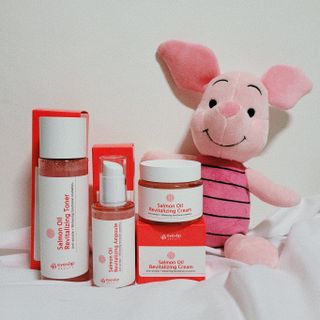 아이앤립 / EYENLIP 아이앤립 연어오일 리바이탈라이징 토너+앰플+크림 3종 세트 — 4점을 준 리뷰어가 2021년 8월 올린 사용 사진