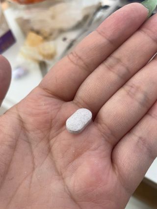 트루헬퍼 굿밤 특급 건강 보조제 수면 1박스 2개월분 — 4.5점을 준 리뷰어가 2023년 4월 올린 사용 사진
