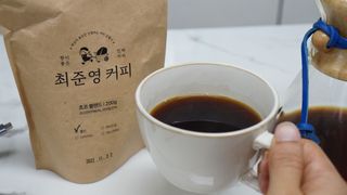 소담스퀘어 상암 최준영 커피 초코 블렌드(홀빈/드립분쇄 택 1) — 5점을 준 리뷰어가 2022년 11월 올린 사용 사진