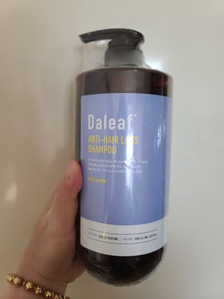 달리프 진저 베러 퍼퓸 탈모 완화 샴푸 1000ml 향 3종 — 5점을 준 리뷰어가 2021년 1월 올린 사용 사진