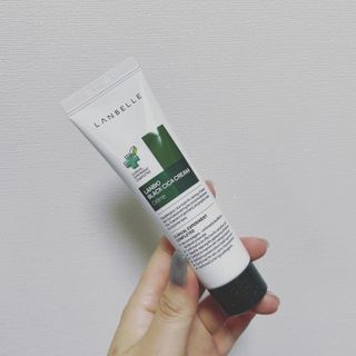 랑벨 랑바이오 블랙 시카 크림 50ml(블랙비 프로폴리스, 시카 4종, 판테놀 10 함유) — 5점을 준 리뷰어가 2023년 2월 올린 사용 사진
