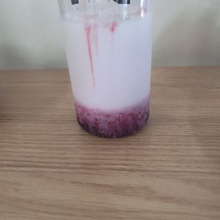 [복음자리] 바리스타 패키지 2종 랜덤발송 (딸기스무디 스틱+샤인머스캣에이드 or 망고스무디+자몽에이드) — 5점을 준 리뷰어가 2022년 7월 올린 사용 사진