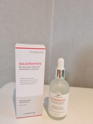 오투에니원 갈락토미세스 리바이탈라이징 프리미엄 화이트닝 에센스 50ml — 5점을 준 리뷰어가 2023년 2월 올린 사용 사진