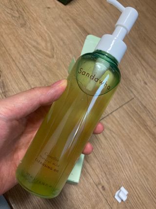 스킨큐어 산다화 순한 클렌징 동백 오일 200ml — 5점을 준 리뷰어가 2023년 4월 올린 사용 사진