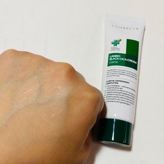 랑벨 랑바이오 블랙 시카 크림 50ml(블랙비 프로폴리스, 시카 4종, 판테놀 10 함유) — 5점을 준 리뷰어가 2022년 6월 올린 사용 사진