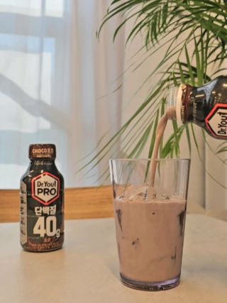 닥터유 프로 단백질 드링크 40g 초코 닥터유 프로 단백질드링크 40g 초코 — 5점을 준 리뷰어가 2024년 9월 올린 사용 사진