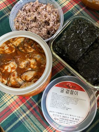 셰프애찬 별미김치 굴겉절이 1kg — 5점을 준 리뷰어가 2022년 12월 올린 사용 사진