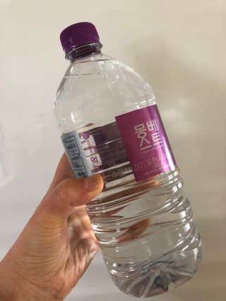 몽베스트 MONTBEST 1L 12입 — 4점을 준 리뷰어가 2022년 2월 올린 사용 사진