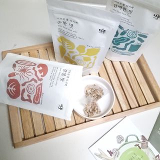 이풀 이로운풀 다시팩 3종세트(담백한맛, 감칠맛, 순한맛) — 5점을 준 리뷰어가 2022년 10월 올린 사용 사진