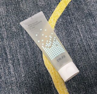 닥터에프파이브 젤리스크럽 소프트 클렌징폼 120ml — 5점을 준 리뷰어가 2022년 5월 올린 사용 사진