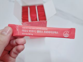 아임오 Y와이 밸런스 프로바이오틱스 30포 — 5점을 준 리뷰어가 2021년 8월 올린 사용 사진
