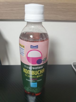 더그레잇티 콤부차 [매일유업] 더그레잇티 44kcal 콤부차 300ml *12개입 (오리지널 6개+베리리치 6개) — 5점을 준 리뷰어가 2023년 7월 올린 사용 사진