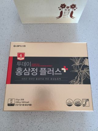 서울약사신협_투데이홍삼정플러스스틱_10g x 30포 — 5점을 준 리뷰어가 2021년 2월 올린 사용 사진