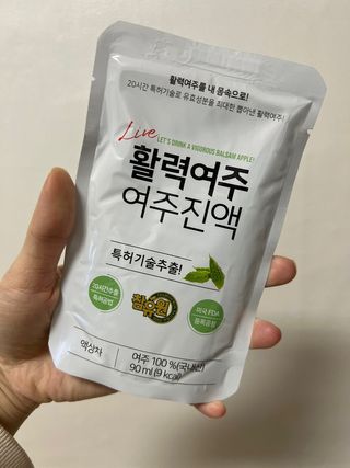 참유원 특허제조 활력 여주진액 여주즙 50포 — 5점을 준 리뷰어가 2022년 1월 올린 사용 사진