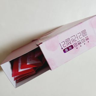 헬스업_쁘띠쁘띠석류콜라겐젤리_20g x 14포 — 5점을 준 리뷰어가 2021년 3월 올린 사용 사진