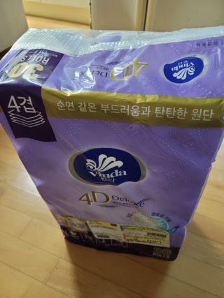 빈다 4Deluxe 4겹 엠보싱 롤 화장지 — 5점을 준 리뷰어가 2022년 2월 올린 사용 사진