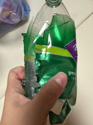 몽베스트 Montbest with Sparkling water Lime20병 — 4.5점을 준 리뷰어가 2022년 11월 올린 사용 사진