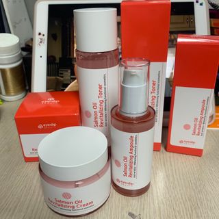 아이앤립 / EYENLIP 아이앤립 연어오일 리바이탈라이징 토너+앰플+크림 3종 세트 — 5점을 준 리뷰어가 2021년 5월 올린 사용 사진