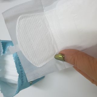 블루블루 유기농 순면 커버 생리대 — 5점을 준 리뷰어가 2021년 1월 올린 사용 사진