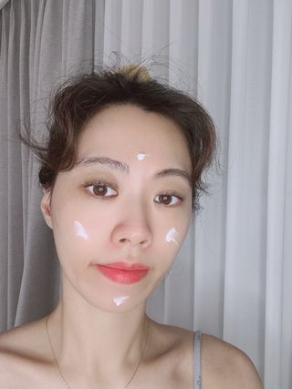 나우 [리브엠]피부 속부터 겹겹이, 촘촘하게! 워터핏8중 수분착붙 크림 — 5점을 준 리뷰어가 2024년 12월 올린 사용 사진