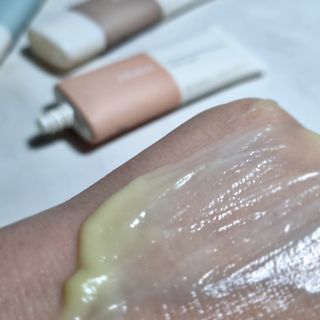 [후르디아] 끈적임 없는 착한성분 비건  핸드크림 3종 — 5점을 준 리뷰어가 2022년 12월 올린 사용 사진