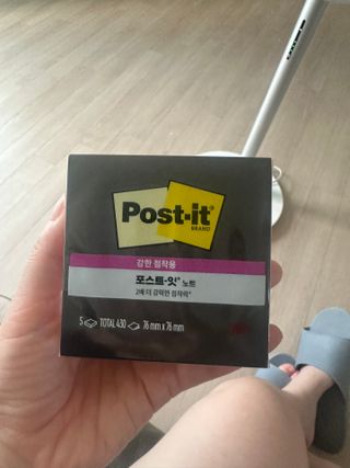 [3M] 포스트잇 점착메모지 강한점착용 노트654 심플리서린 5패드 430매 — 5점을 준 리뷰어가 2024년 9월 올린 사용 사진