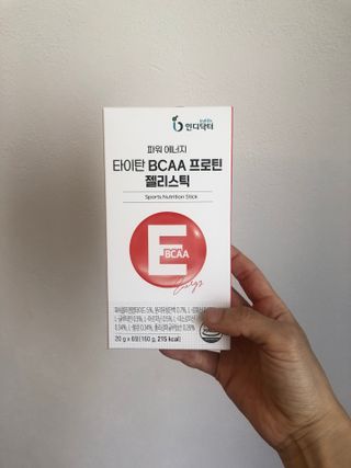 [인디닥터] 타이탄 BCAA 프로틴 젤리스틱 — 4.5점을 준 리뷰어가 2022년 5월 올린 사용 사진
