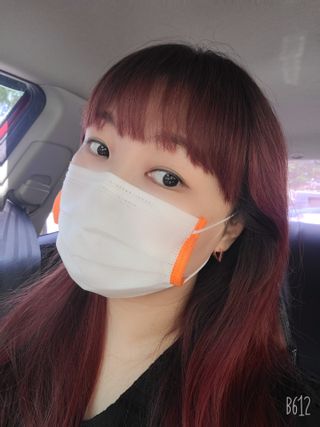 [골드앤디어] 14K 사각 네모 원터치 귀걸이_3color — 5점을 준 리뷰어가 2021년 6월 올린 사용 사진