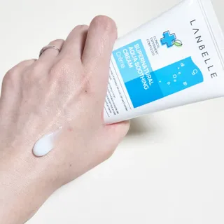 랑벨 수퍼내츄럴 아쿠아 수딩 크림 100ml — 5점을 준 리뷰어가 2022년 5월 올린 사용 사진