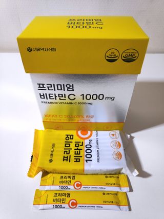 서울약사신협 프리미엄 비타민C 1,000mg_2.5g x 50포 — 5점을 준 리뷰어가 2021년 10월 올린 사용 사진
