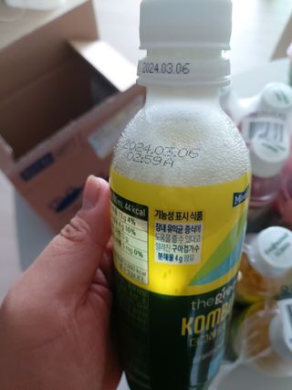 더그레잇티 콤부차 [매일유업] 더그레잇티 44kcal 콤부차 300ml *12개입 (오리지널 6개+베리리치 6개) — 5점을 준 리뷰어가 2023년 7월 올린 사용 사진
