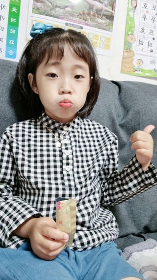 다나음 셀렌에 빠진 아연면역젤리 열대과일맛+사과맛 — 5점을 준 리뷰어가 2023년 6월 올린 사용 사진