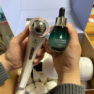 루토닉스 믿쓰박스 볼륨부스터 두피 홈케어 솔루션 — 4.5점을 준 리뷰어가 2021년 12월 올린 사용 사진