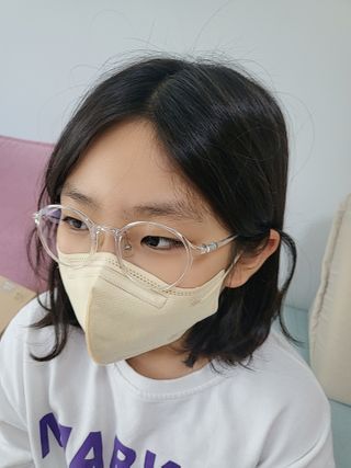알도(A.L.D.O) 알도 에코슈브 주니어 마스크(중형) — 5점을 준 리뷰어가 2022년 9월 올린 사용 사진