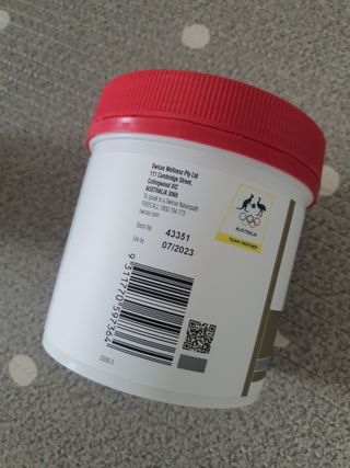 Swisse 스위스 고함량 프로폴리스 2,000mg 210정 — 4.5점을 준 리뷰어가 2021년 11월 올린 사용 사진