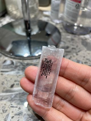 유니베르소 산소앰플 7일 집중케어 앰플 — 4.5점을 준 리뷰어가 2021년 6월 올린 사용 사진