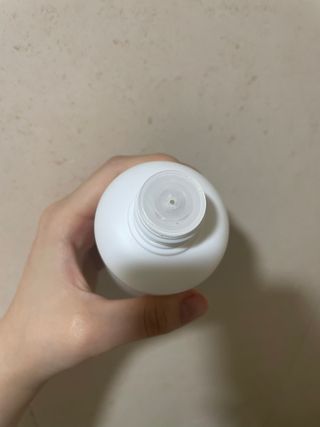 [HUREX] 휴렉스 볼류마이징 탈모완화 기능성 샴푸 150ml x 2개 — 4.5점을 준 리뷰어가 2021년 9월 올린 사용 사진