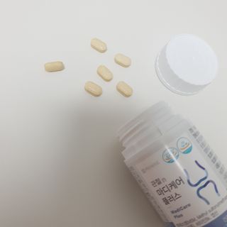 프리마인 평생 써야하는 관절의 건강을 위한 완벽설계 솔루션 관절n마디케어 플러스 120정 — 5점을 준 리뷰어가 2021년 10월 올린 사용 사진