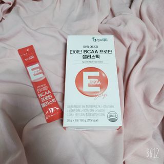 [인디닥터] 타이탄 BCAA 프로틴 젤리스틱 — 5점을 준 리뷰어가 2022년 6월 올린 사용 사진