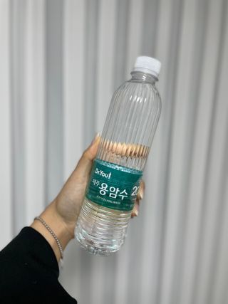 닥터유 제주용암수 닥터유 용암수 — 5점을 준 리뷰어가 2021년 11월 올린 사용 사진