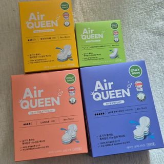에어퀸 뉴브레스 유기농 생리대 4종 (팬티라이너 20P + 중형 10P + 대형 10P + 오버나이트 8P)_체험단 2차 — 5점을 준 리뷰어가 2024년 11월 올린 사용 사진
