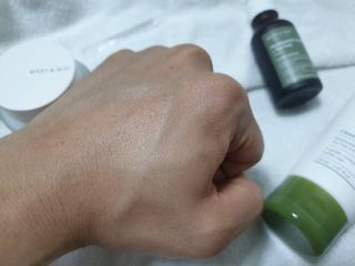 마리엔메이 센서티브 수딩 젤 크림 + 어성초 티트리 추출물 세럼 + 어성초 티트리 모공 클렌징 폼 — 5점을 준 리뷰어가 2021년 8월 올린 사용 사진