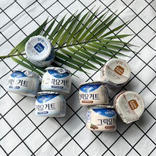 매일바이오 그릭요거트 오리지널 플레인 4개, 로스터리 커피믹스 4개 — 5점을 준 리뷰어가 2021년 12월 올린 사용 사진