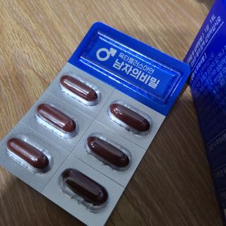 체인미 쏘팔. 옥타플러스아연 남자의비밀 1,000mg x 30캡슐 — 4.5점을 준 리뷰어가 2021년 12월 올린 사용 사진
