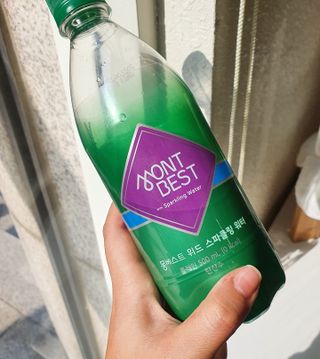 몽베스트 Montbest with Sparkling water Plain 20병 — 5점을 준 리뷰어가 2021년 11월 올린 사용 사진