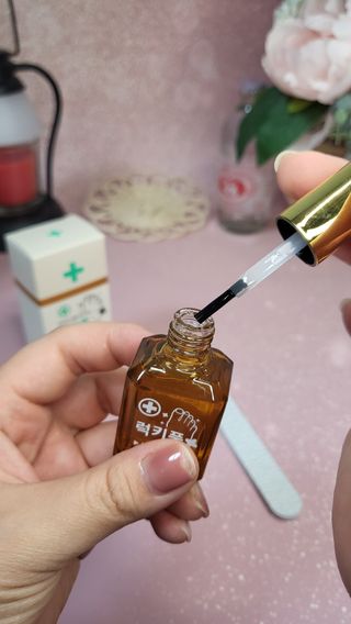 유케어 YOU CARE 문제성 손발톱케어_럭키풋 — 5점을 준 리뷰어가 2022년 10월 올린 사용 사진