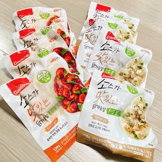 굽네몰 [굽네] 소스가 맛있는 닭가슴살 한입 볼 2종 8팩 — 4.5점을 준 리뷰어가 2021년 3월 올린 사용 사진