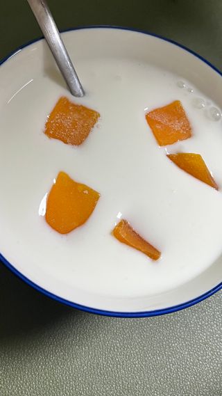 프리_[덴마크] 진하고 더 고소한 플레인 요거트 1.8L — 5점을 준 리뷰어가 2025년 5월 올린 사용 사진