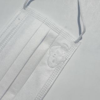 JHWORLD 스누피 마스크 정품 스누피 KF-AD 국내 비말차단 아동용 성인용 일회용 덴탈마스크 50매 — 5점을 준 리뷰어가 2021년 8월 올린 사용 사진